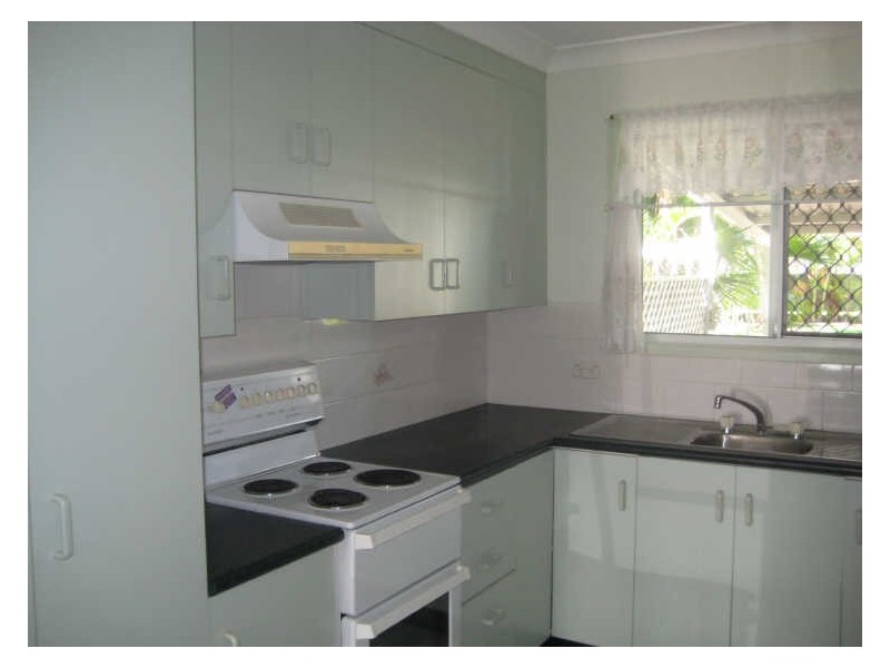 2/294 Murray Street, Rockhampton QLD 4700