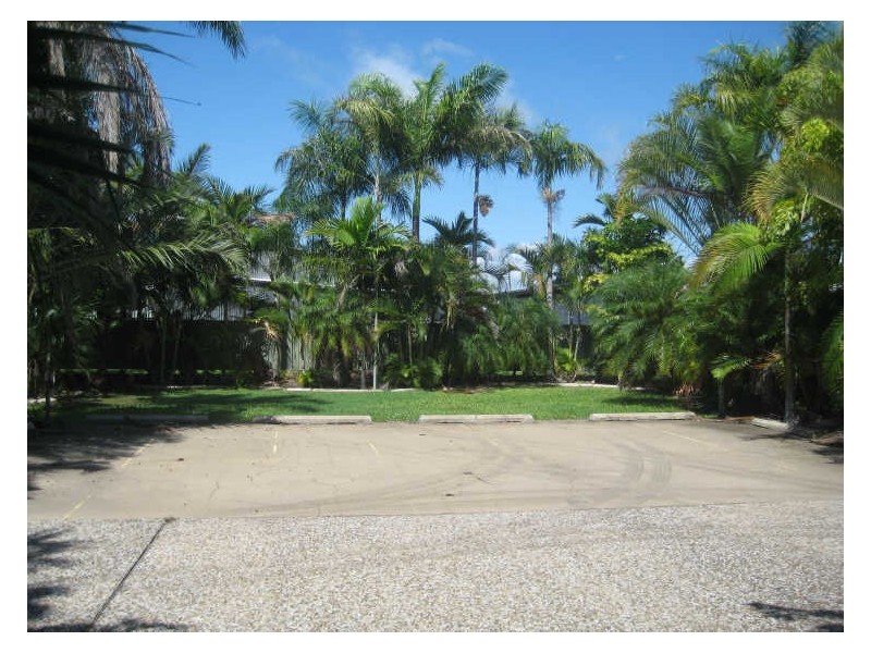 2/294 Murray Street, Rockhampton QLD 4700