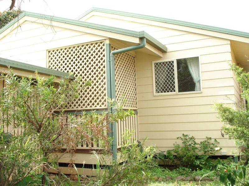 10 Mackay Street, Koongal QLD 4701