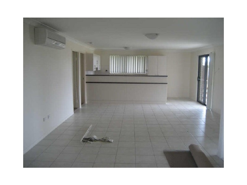 10 Joseph Street, Gracemere QLD 4702