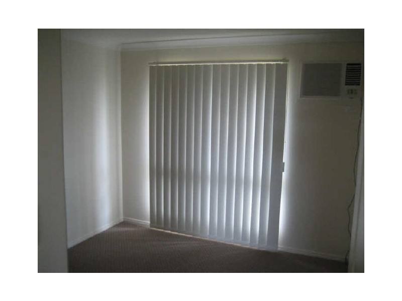 10 Joseph Street, Gracemere QLD 4702