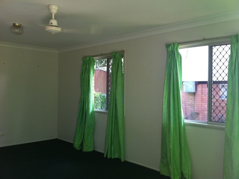 2/335 Lawrence Avenue, Frenchville QLD 4701