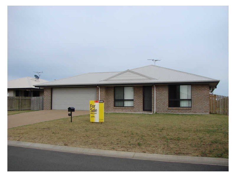 3 William Close, Gracemere QLD 4702