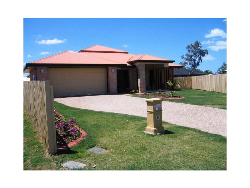 17 Gilmore Court, Gracemere QLD 4702