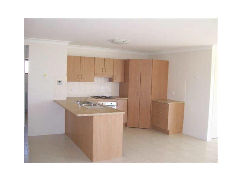 9 Riley Drive, Gracemere QLD 4702