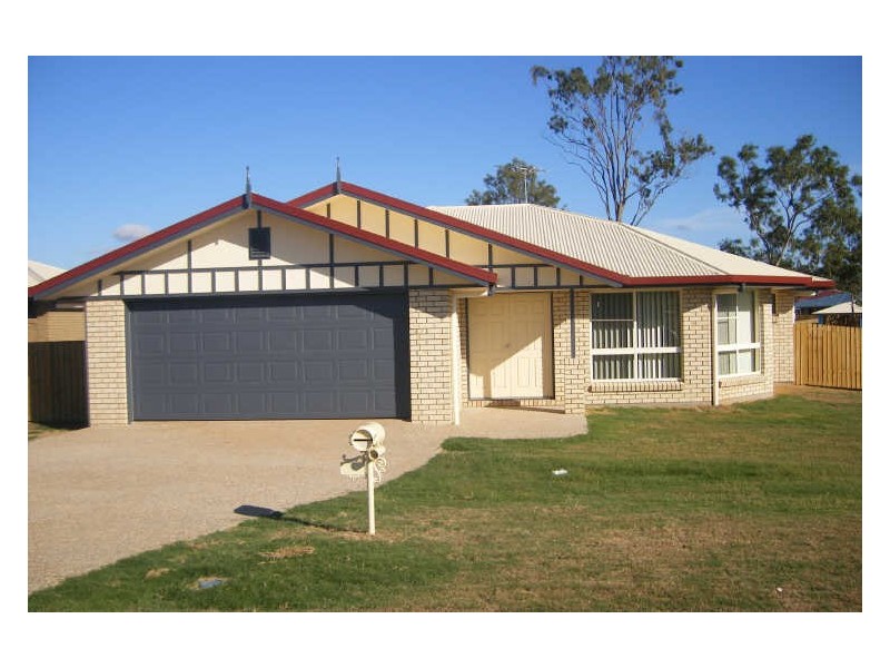 8 Seonaide Place, Gracemere QLD 4702
