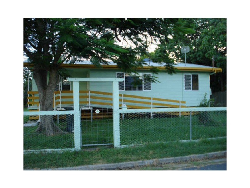 158 Peter Street, Berserker QLD 4701