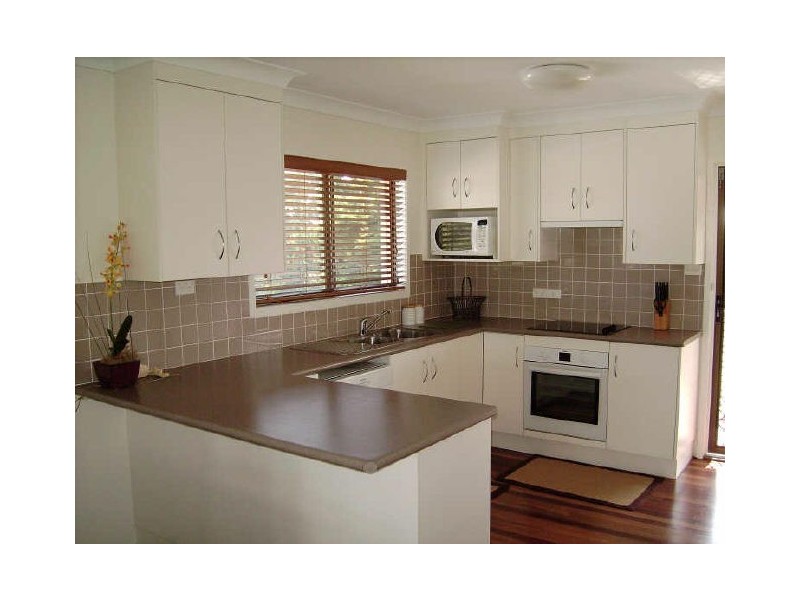 6 Vyner Street, Wandal QLD 4700