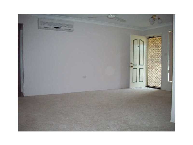 4 Hotham Close, Parkhurst QLD 4702