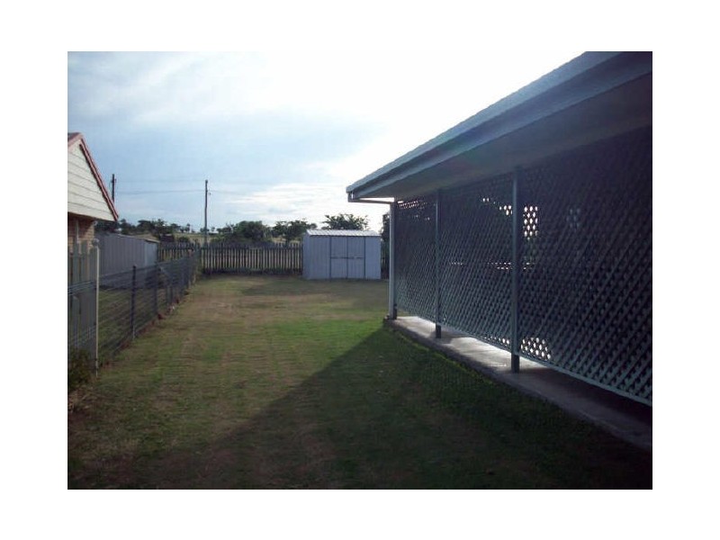 4 Hotham Close, Parkhurst QLD 4702