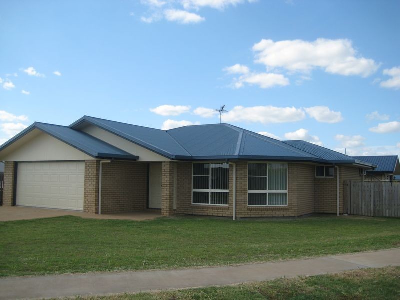 38 Lilly Pilly Avenue, Gracemere QLD 4702