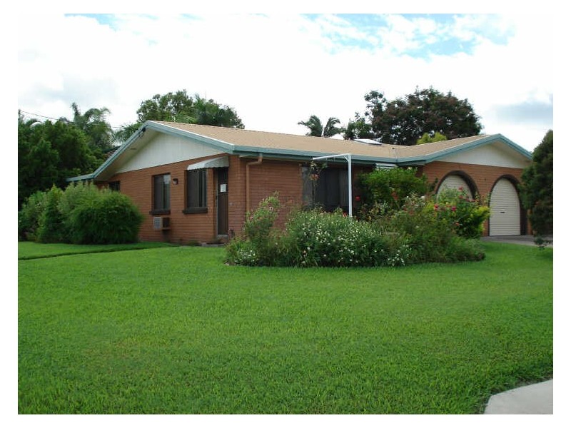 6 Rodger Street, Park Avenue QLD 4701