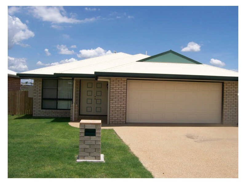 2 Joseph Street, Gracemere QLD 4702