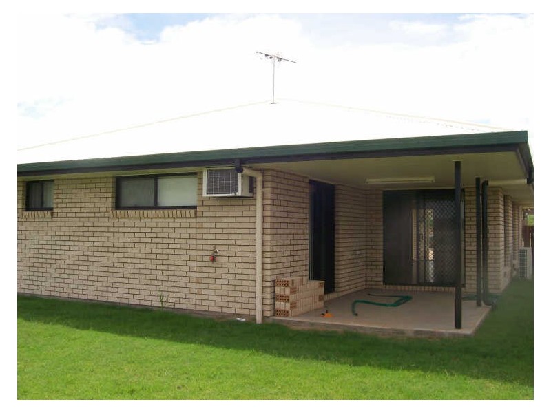 2 Joseph Street, Gracemere QLD 4702