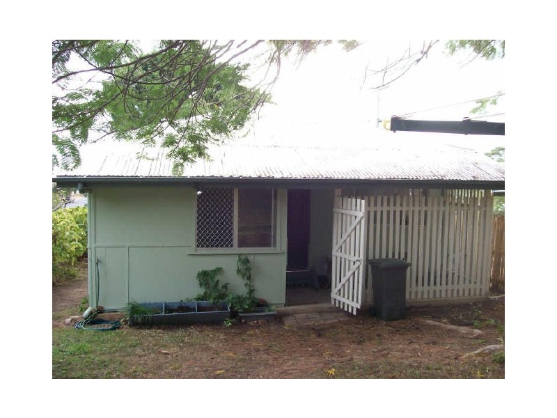 19 Naughton Street, Wandal QLD 4700