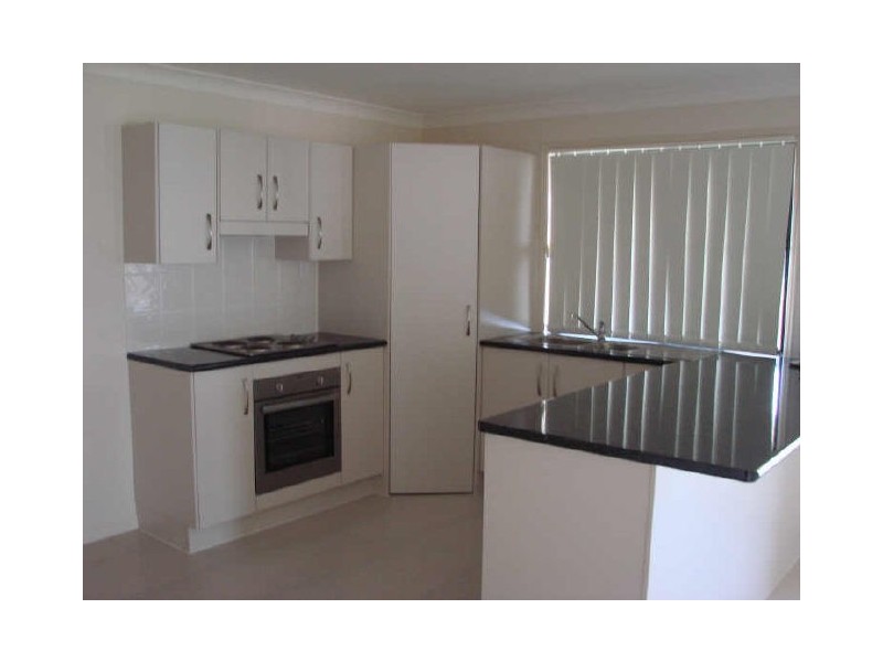 6 Annie Close, Gracemere QLD 4702