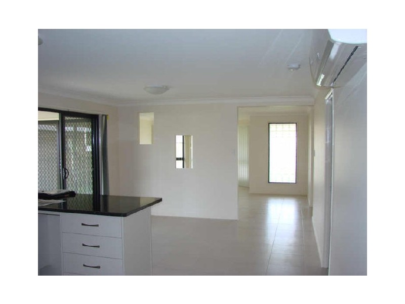 6 Annie Close, Gracemere QLD 4702