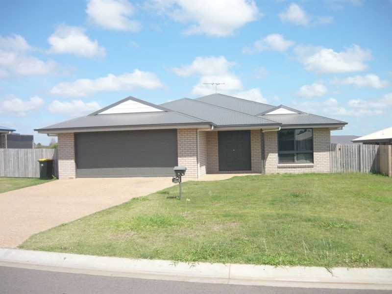 32 Joseph Street, Gracemere QLD 4702