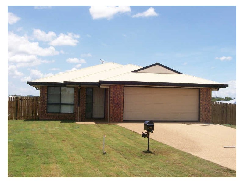 16 Annie Close, Gracemere QLD 4702