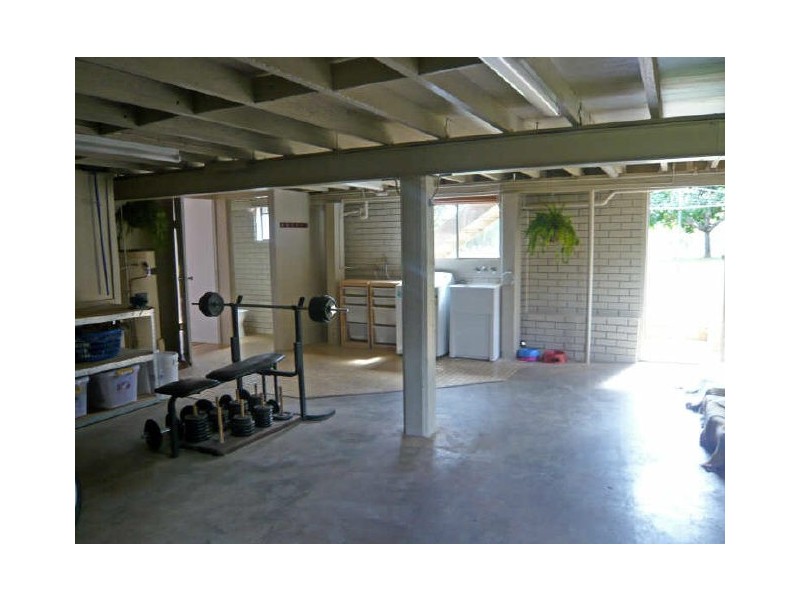 15 Barmoya Road, The Caves QLD 4702