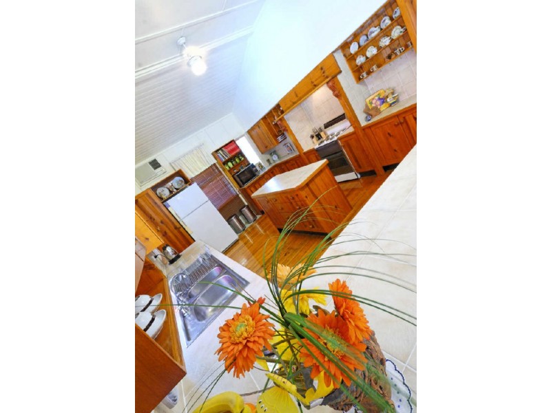 49 Ross Street, Rockhampton QLD 4700