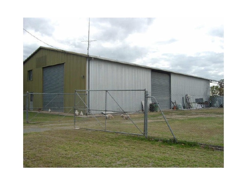 9 Okano Street, Moura QLD 4718