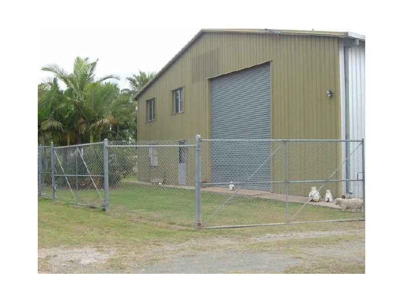 9 Okano Street, Moura QLD 4718