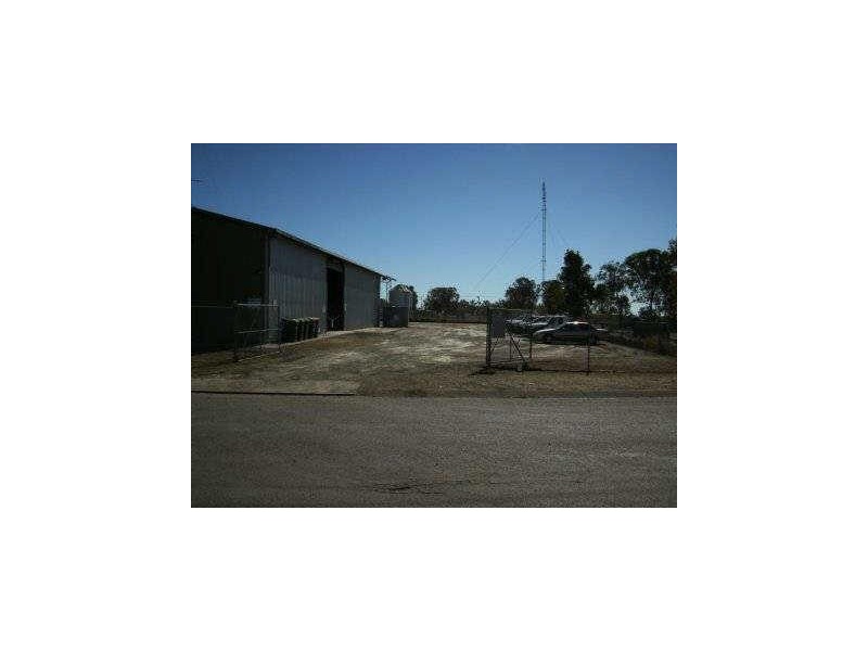 9 Okano Street, Moura QLD 4718