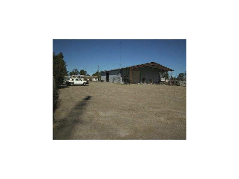 9 Okano Street, Moura QLD 4718