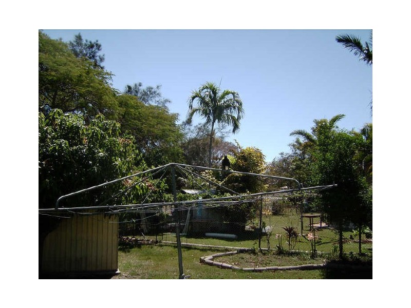 4 Naughton Street, Wandal QLD 4700