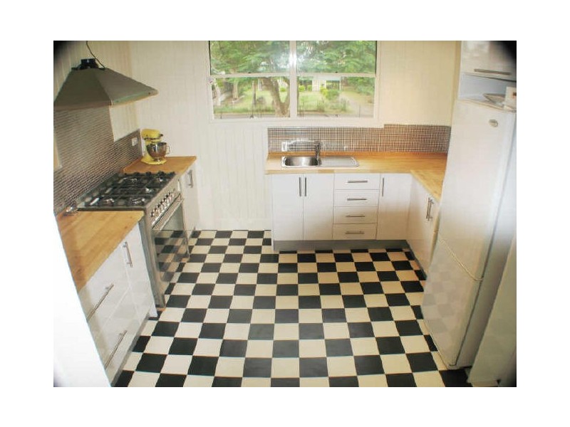38 Hartley Street, Rockhampton QLD 4700