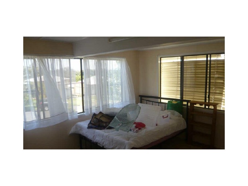 40 Meade Street, Wandal QLD 4700