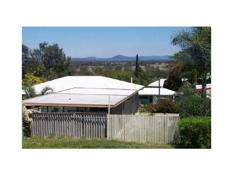 61 Harrow Street, West Rockhampton QLD 4700