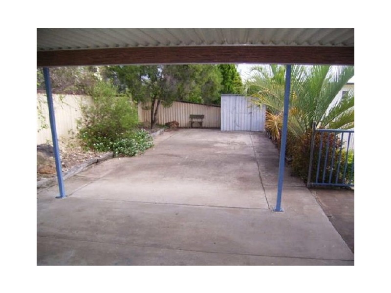 61 Harrow Street, West Rockhampton QLD 4700