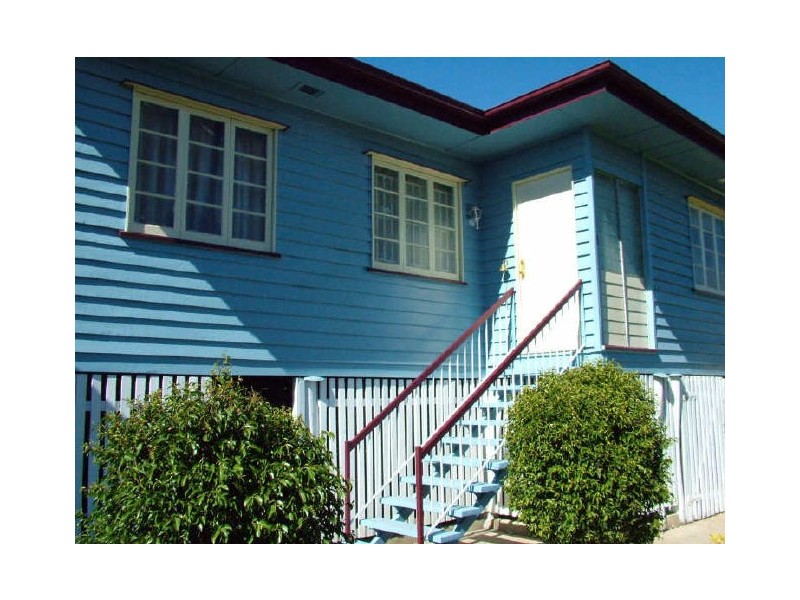 8 LUCK AVENUE, Wandal QLD 4700