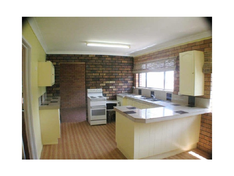 337 Leichhardt Street, Parkhurst QLD 4702