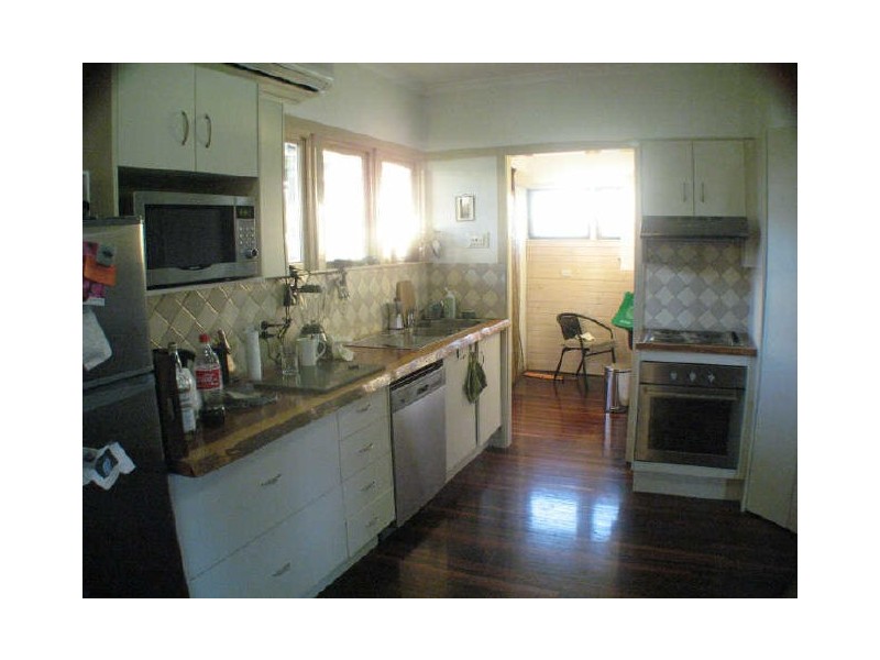 19 Lamington Street, The Range QLD 4700