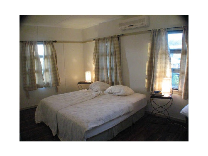 19 Lamington Street, The Range QLD 4700