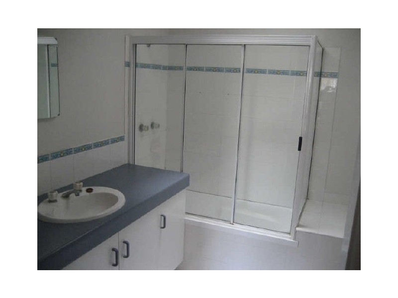 6/236 German Street, Rockhampton QLD 4700