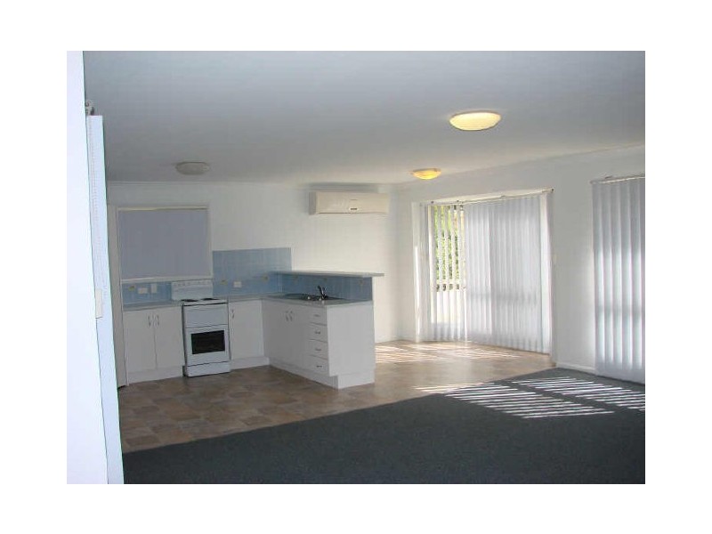 30 Hutchings Street, Gracemere QLD 4702