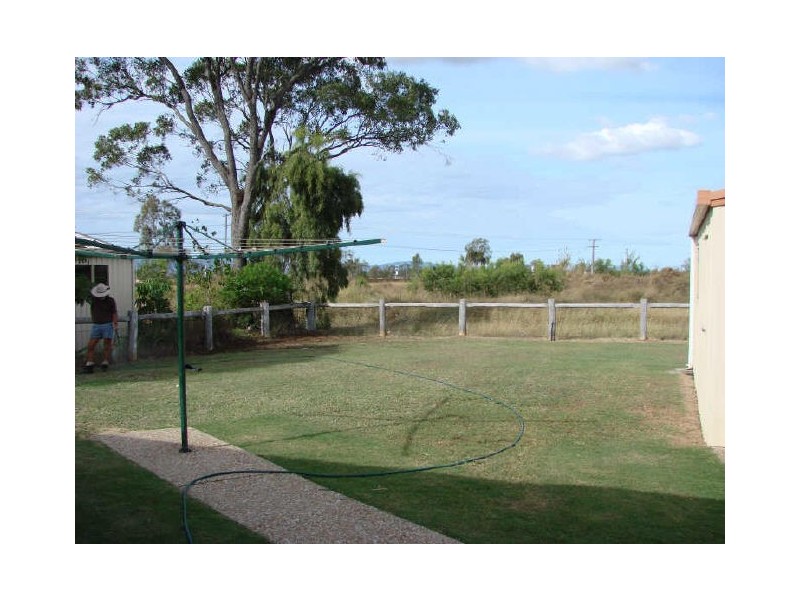 30 Hutchings Street, Gracemere QLD 4702