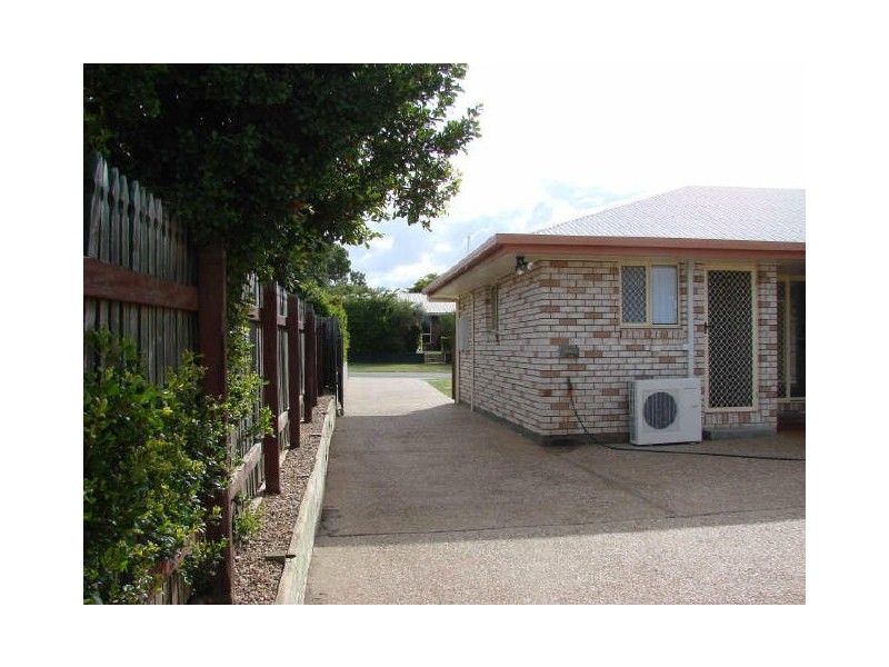 30 Hutchings Street, Gracemere QLD 4702