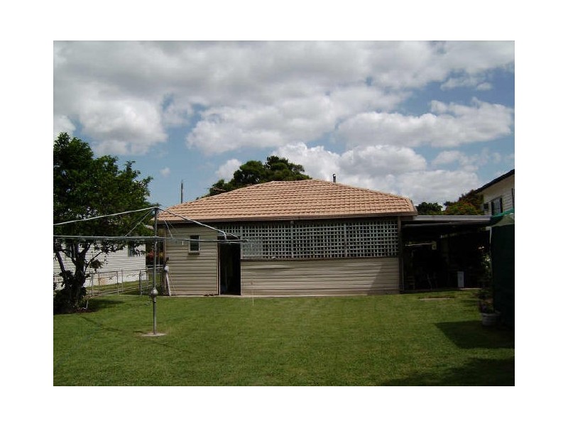 54 Hamilton Avenue, Rockhampton QLD 4700
