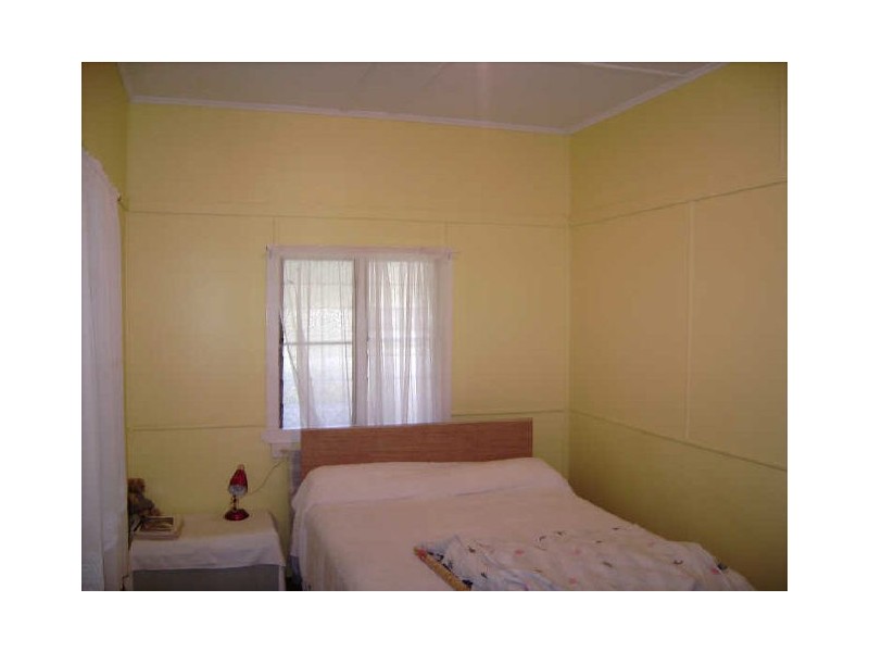 54 Hamilton Avenue, Rockhampton QLD 4700