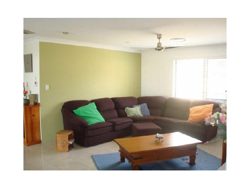 8 Wheeler Avenue, Gracemere QLD 4702