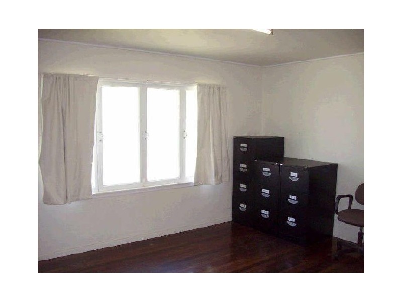 6 Knutsford Street, Wandal QLD 4700