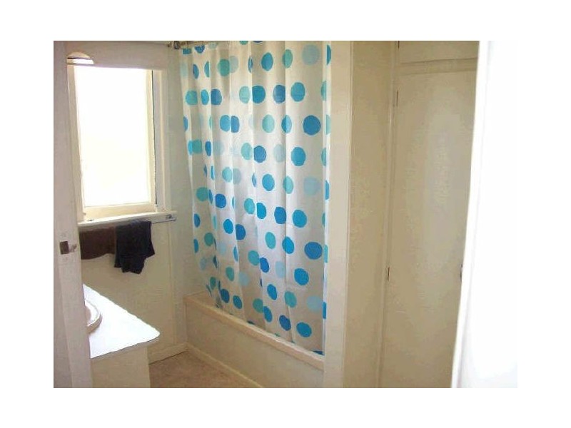 6 Knutsford Street, Wandal QLD 4700