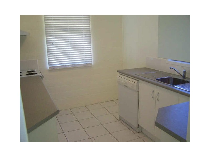 24 Larnach Street, Allenstown QLD 4700