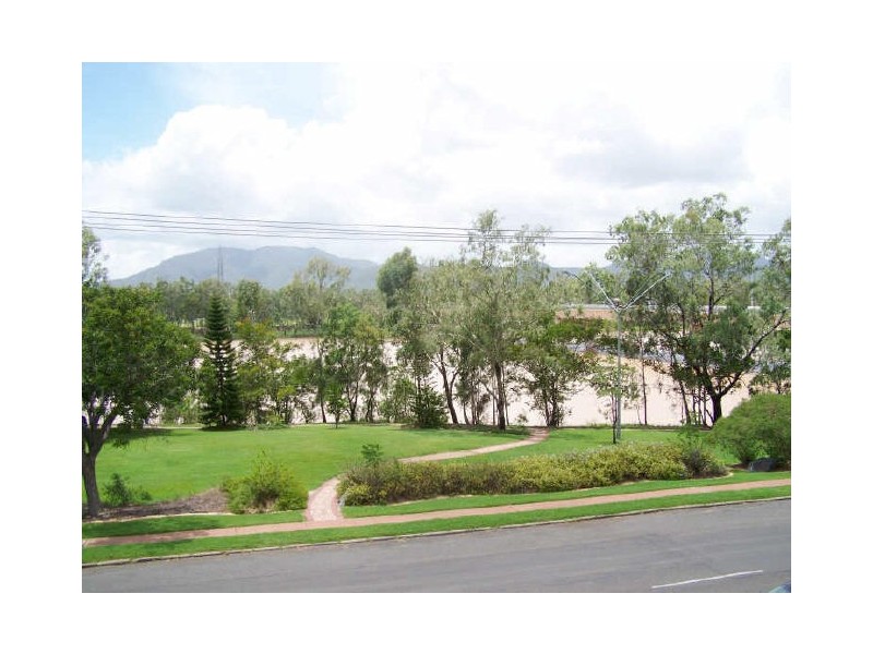 6/14 Victoria Parade, Rockhampton QLD 4700
