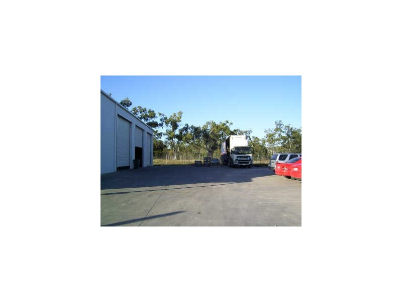 9 Waurn Street, Rockhampton QLD 4700